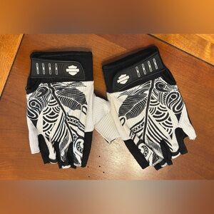 Harley Davidson 1/2 gloves Lightweight Women’s Riding Gloves M - Like New